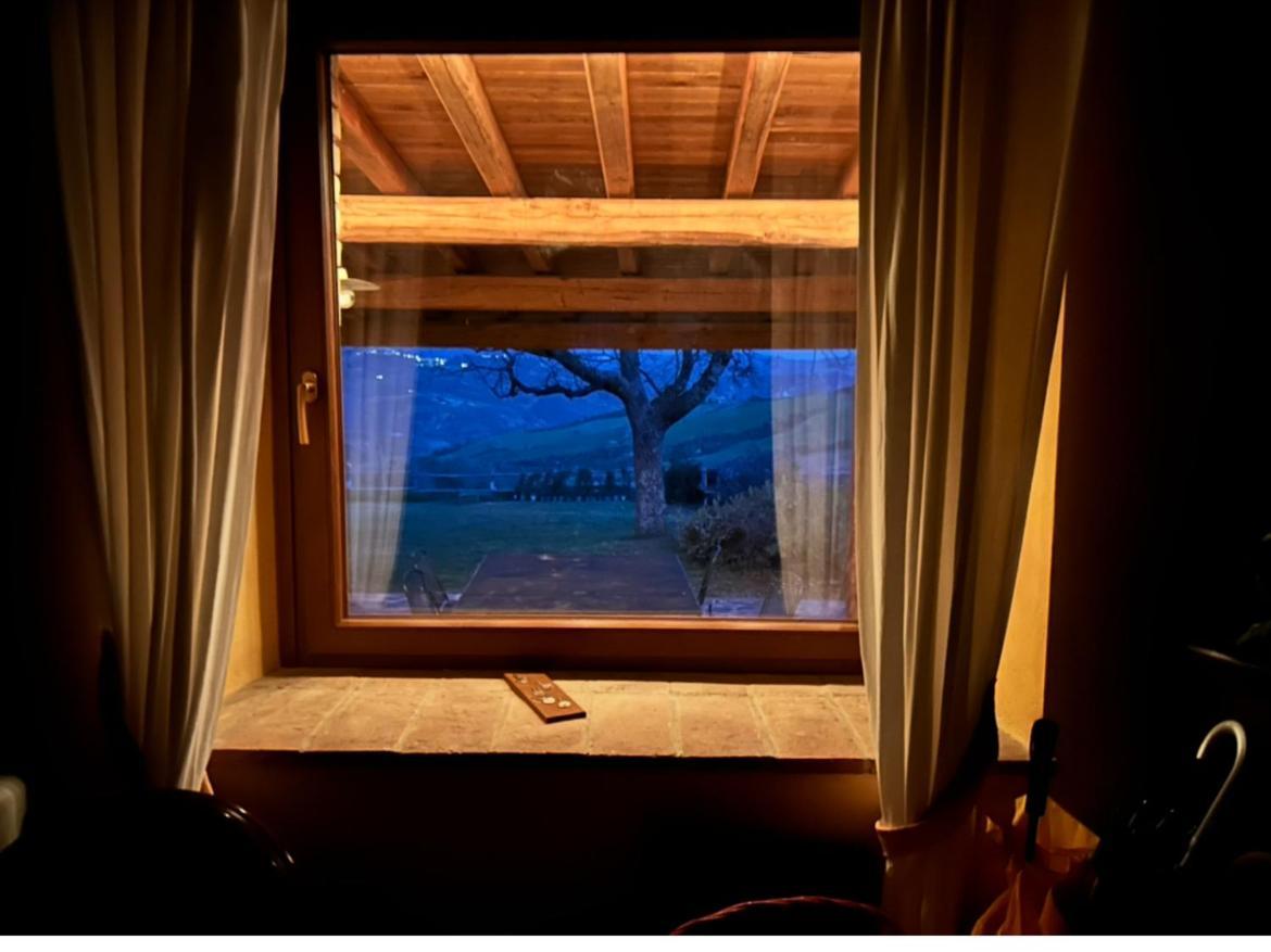 Casale Meraviglioso Val D'Orcia Con Piscina Radicofani Exterior photo